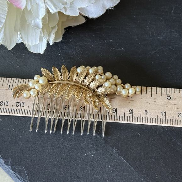 Gold Leaf Pearl Bridal Hair Comb Vintage Wedding Holiday Accessory New Years Eve - Picture 4 of 4